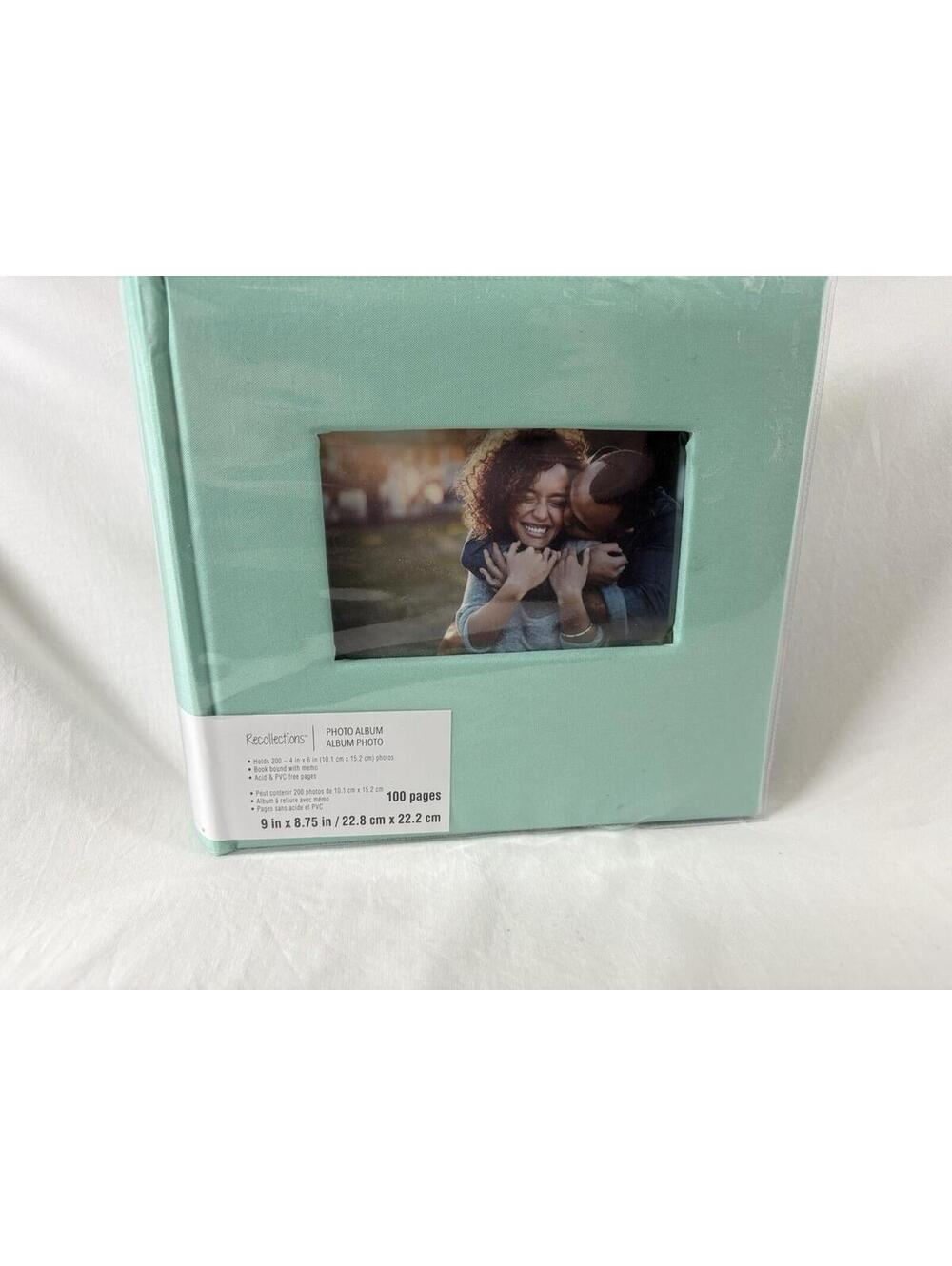 Recollections Scrapbook Album 12x12” 10 Pages/20 Layouts  Fabric